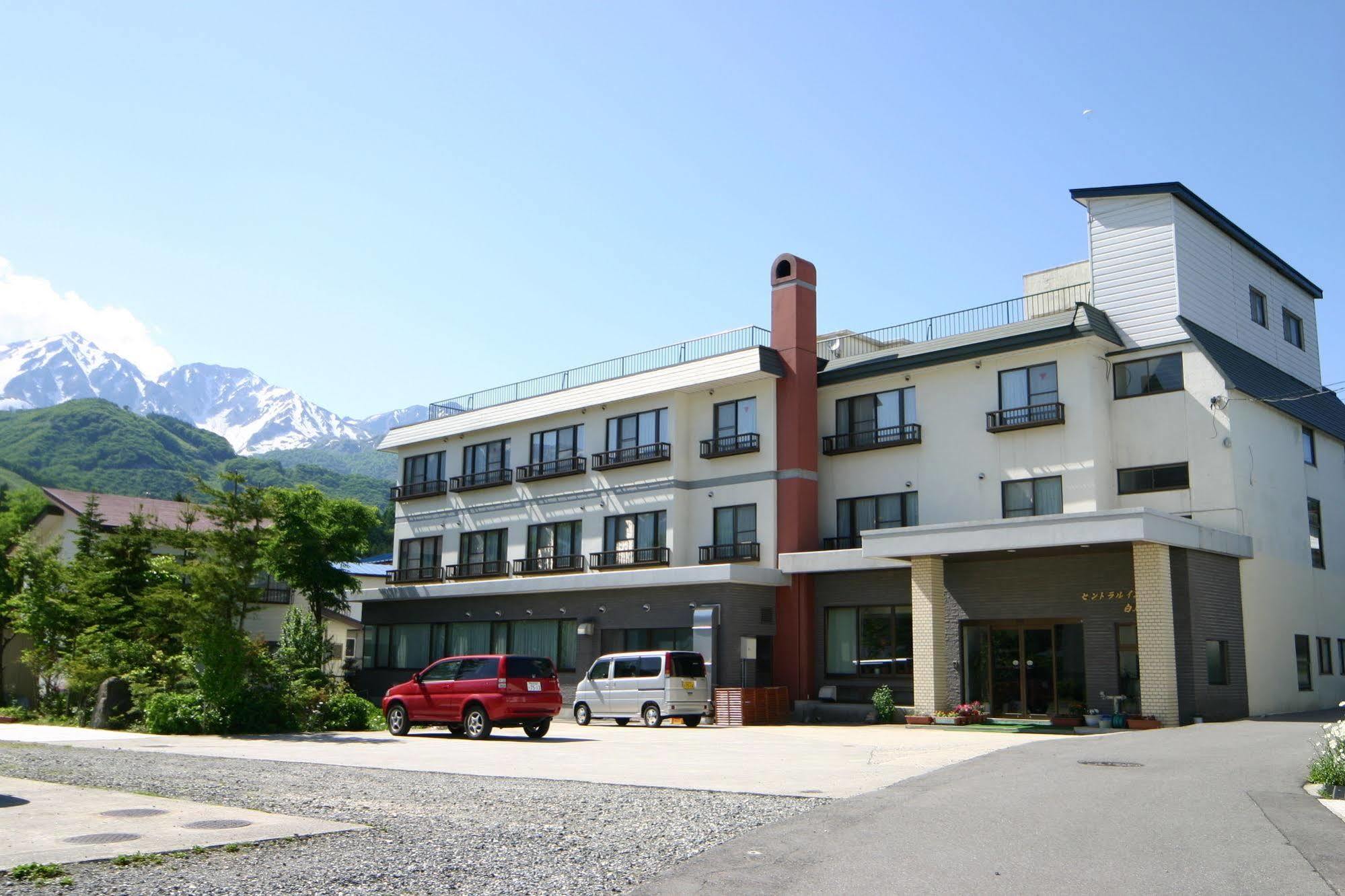 Central Inn Hakuba Exteriér fotografie